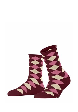 Bordeauxfarbene Socken mit einem Rautenmuster in Pink und Creme. Hergestellt aus elastischem Material, mit einem gerippten Abschluss und verstärktem Zehenbereich.