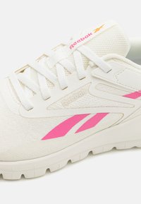 Thumbnail Image 9