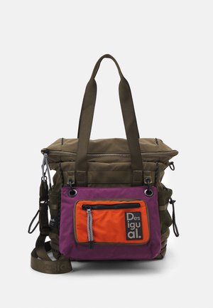 Tagesrucksack - green