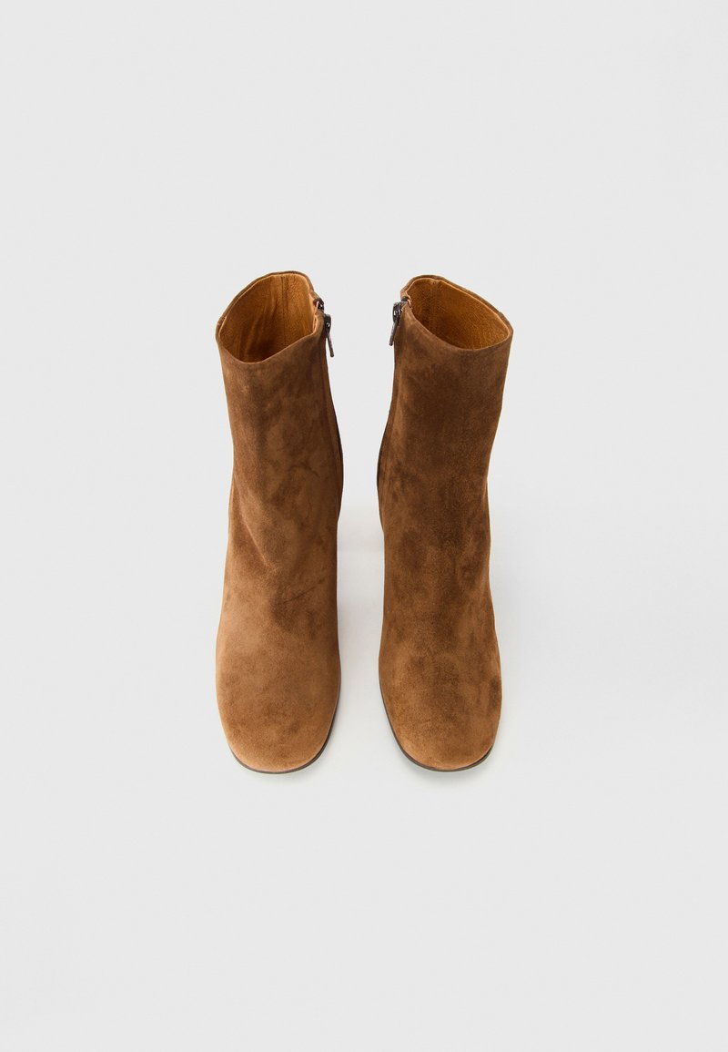 Zalando Kmb Stiefel Cognac Leather Boots Chelsea Stiefel Braun