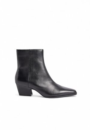 BLOCK - Stiefelette - black