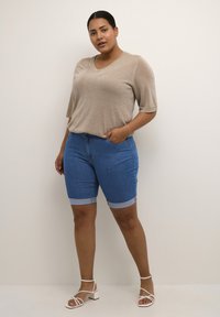 Kaffe Curve KCVICKA  - Kratke hlače od trapera - medium blue washed denim