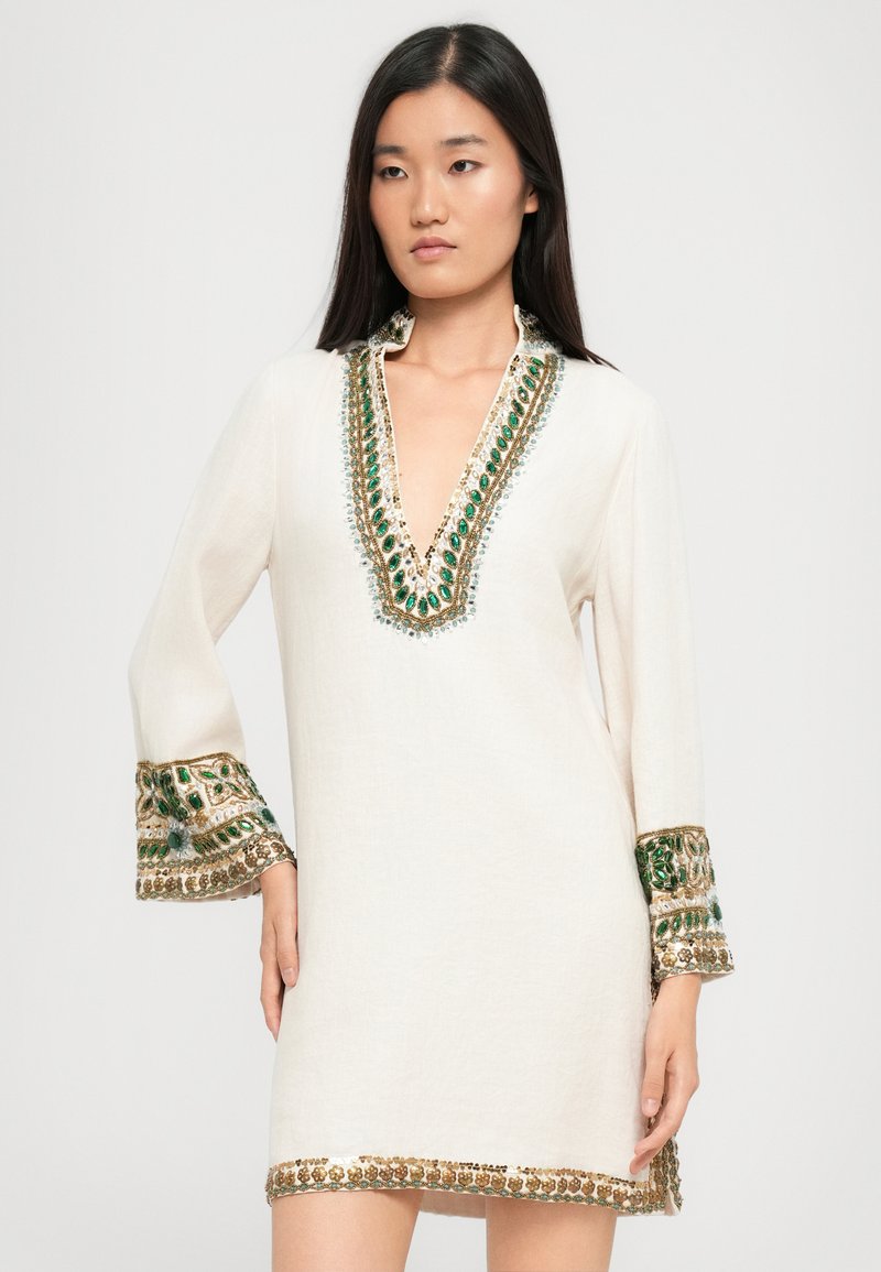 alice and olivia beaded tunic dress + ELEONORA SPLIT EMBELL - Day dress - off white/multi-coloured/off-white Model is wearing a shopall navy blue homecoming dress Size:KING