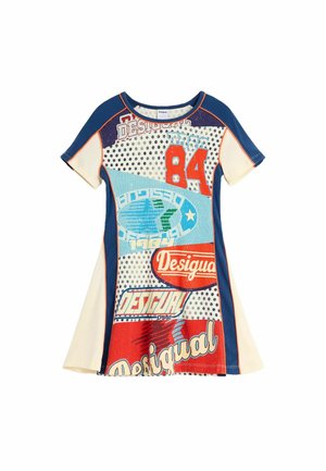 Vestito per ragazza a maniche corte con stampe grafiche multicolori, tra cui "84" e "Desigual", con pannelli blu navy, rosso, blu e crema.