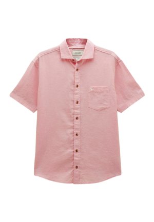 Herren-Kurzarmhemd in Pink mit Knöpfen, Kragen und Brusttasche, ausgestattet mit braunen Knöpfen und feiner Stoffstruktur.