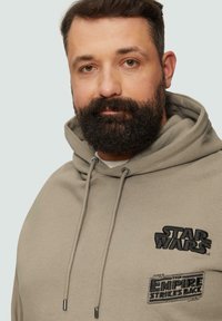 s.Oliver STAR WARS™ beżowy