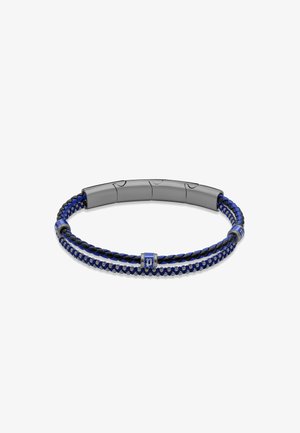 Il braccialetto intrecciato blu e nero presenta un accento metallico con un design curvo, che mette in mostra una finitura lucida e dettagli minimi.