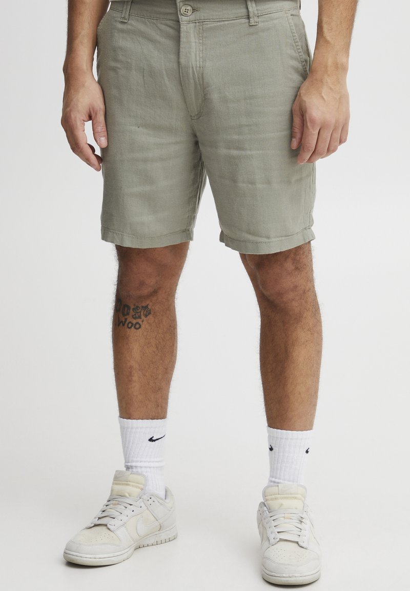 Solid SDAURELIUS LINEN MIX - Short - vetiver