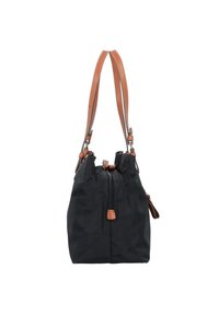 Borsa a secchiello in nylon nera con dettagli in pelle marrone. Caratterizzata da una chiusura con zip, spallacci regolabili e una forma arrotondata e morbida.