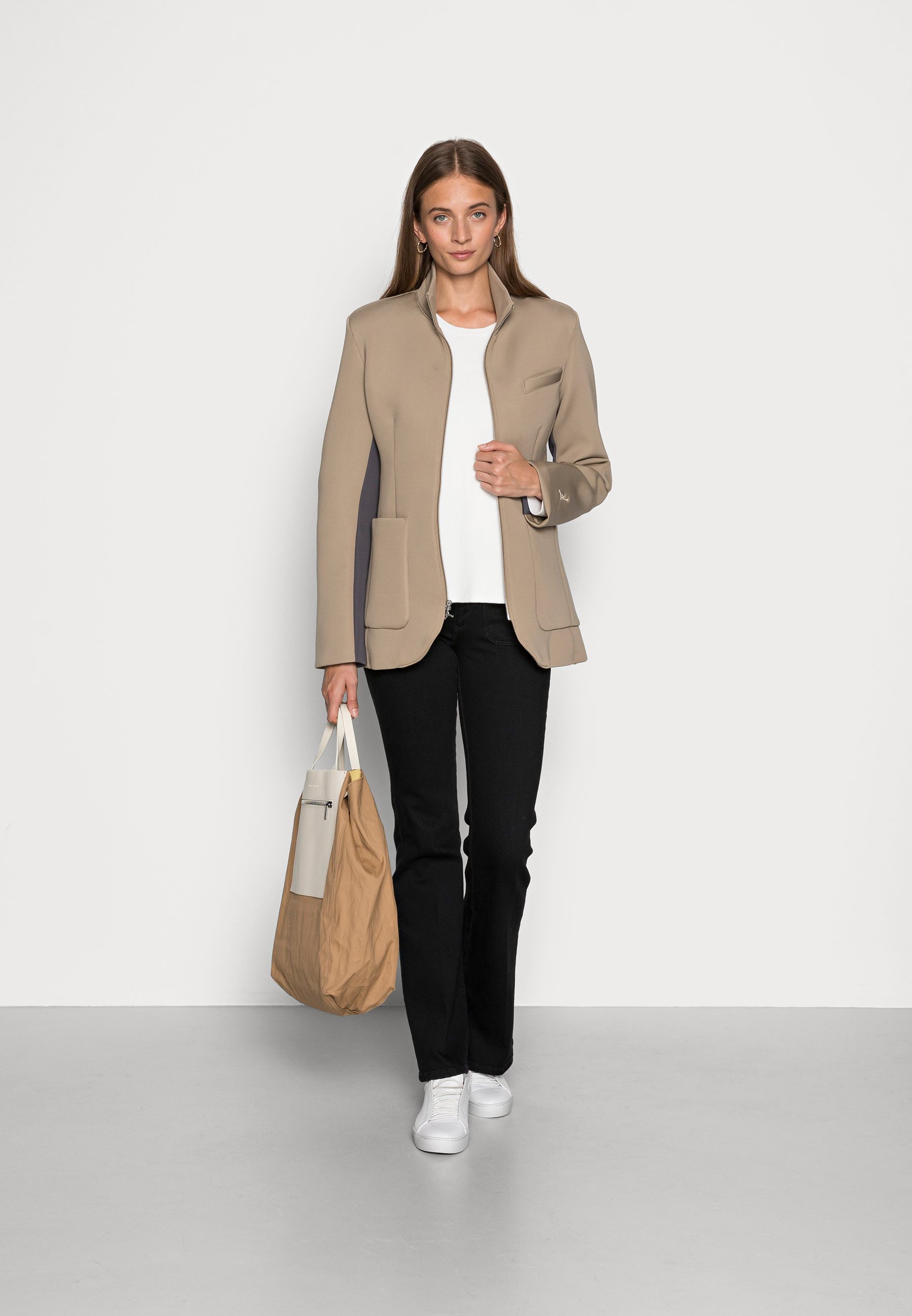 Donna NEW CLASSICS SUIT - Cappotto corto Donna NEW CLASSICS SUIT - Cappotto corto