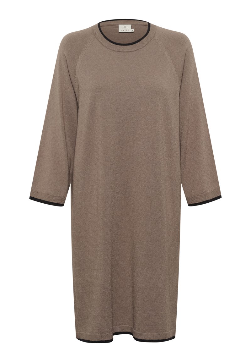 Knielanges, beigefarbenes Strickkleid mit Dreiviertelärmeln und schwarzem Saum am Kragen und an den Bündchen. Weicher Stoff, lockere Passform.