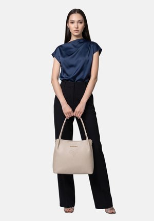 Gian Marco Venturi, GIAN MARCO VENTURI SHOULDER BAG - Handtasche - beige