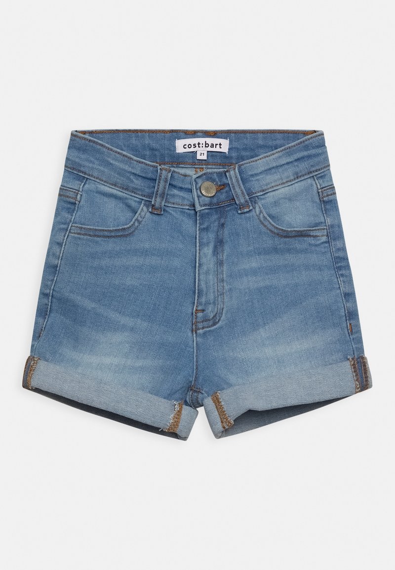 Shorts de denim azul claro con puños enrollados, cierre frontal con botón, presillas para cinturón y bolsillos delanteros, etiquetados como talla 21 de cost: bart.
