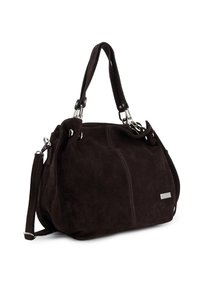 Donkerbruin suède handtas met dubbele handvatten aan de bovenkant, een verstelbare schouderriem, zilveren hardwareaccenten en een gladde, gestructureerde oppervlak.