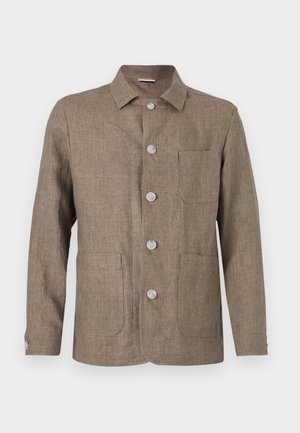 Ruda lininė striukė su apykakle, penkiomis priekinėmis sagomis, dviem kišenėmis ir pritaikytu siluetu. Minkšta tekstūra ir klasikinis dizainas.