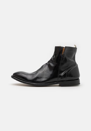 Botki - todi washed black