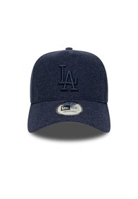 Marineblaue Wollmischungskappe mit gebogenem Schirm, mit einem gestickten LA-Logo und einem verstellbaren Riemen auf der Rückseite. New Era-Branding auf dem Etikett.