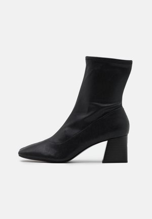 Botines - black