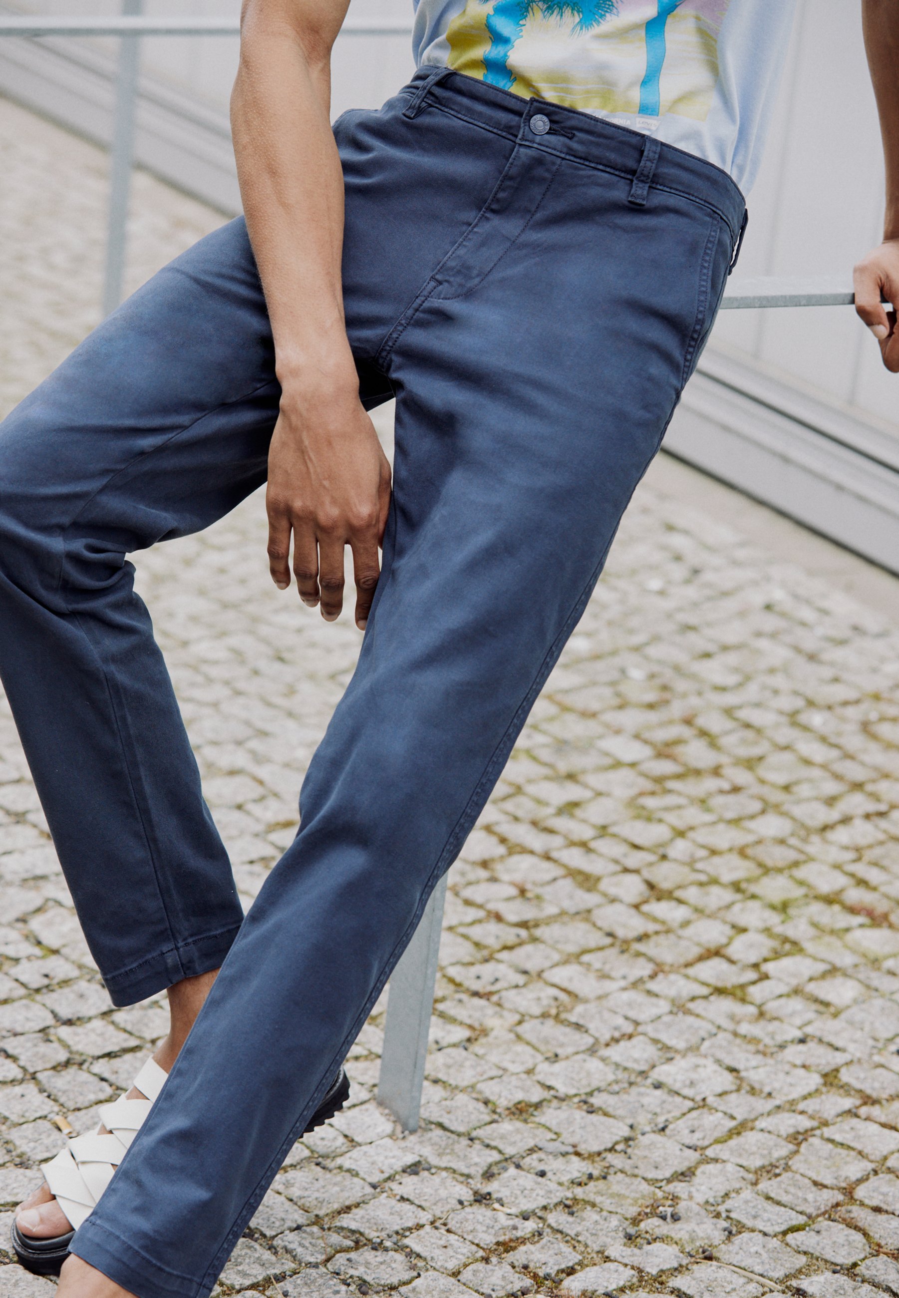 Levi's® Pantalones chinos - baltic navy shady/azul marino - Zalando.es