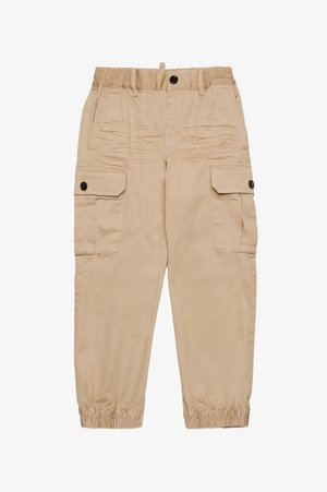 Beiga cargobyxor med elastisk midja, två sidofickor och elastiska manschetter. Tillverkade av ett slitstarkt tyg med en slät struktur.