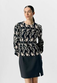 Object OBJMYA  NOOS - Blusa - black