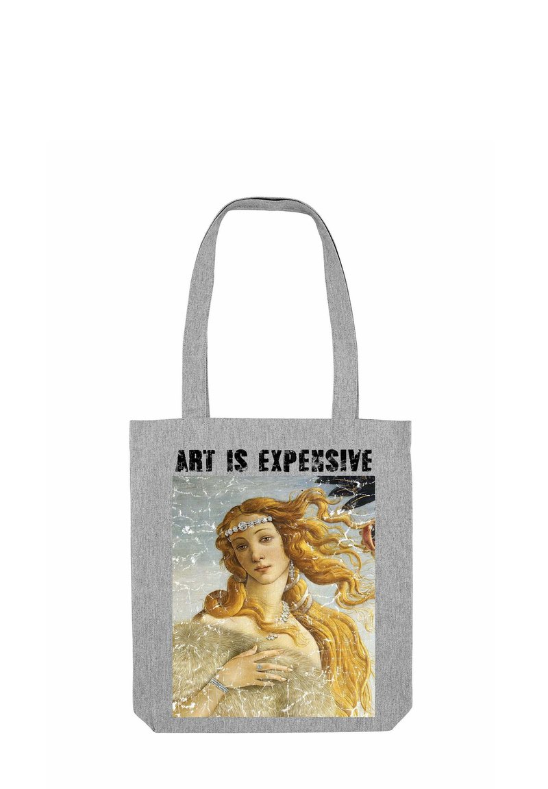 Grijze tote bag met een geprinte afbeelding van klassieke kunst van een vrouw en de tekst "KUNST IS DUUR" in vetgedrukte, versleten zwarte letters.