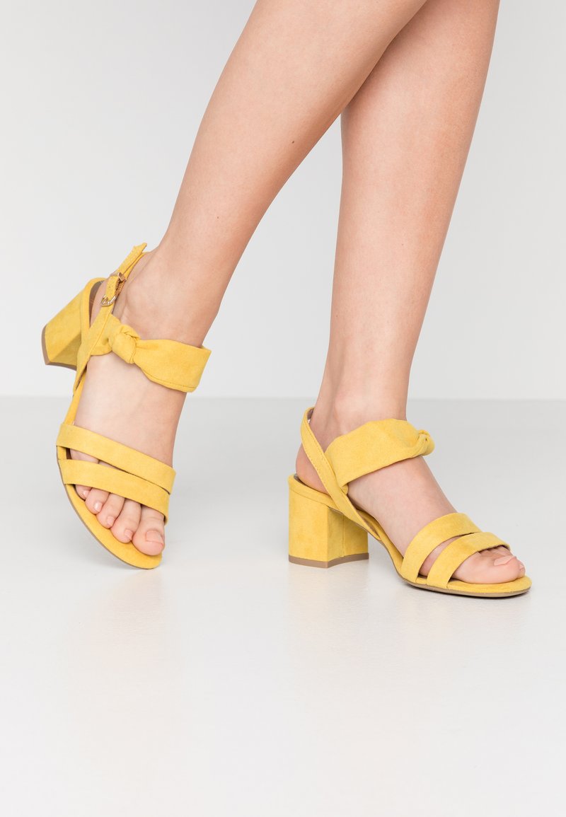 Marco Tozzi Riemensandalette - yellow