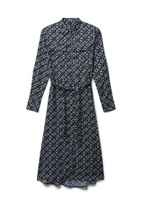 Abito camicia a maniche lunghe con motivo in bianco e nero, chiusura con bottoni frontale, due tasche sul petto e una cintura abbinata in vita.