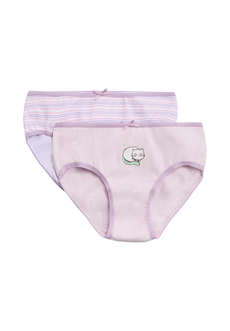 Dos pares de ropa interior de algodón: uno de color lila sólido con un diseño de gato, el otro a rayas en púrpura y rosa con un lazo en la cintura.