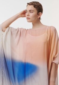 Leem GRADIENT KAFTAN - Maxikleid - multicolor
