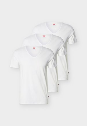 Τρία απλά λευκά κοντομάνικα T-shirt Levi's με V-λαιμόκοψη στοιβαγμένα, εμφανίζοντας την μπροστινή όψη και τις κόκκινες ετικέτες Levi's στον γιακά και στη ραφή στο πλάι.