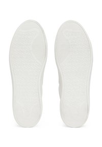 Tommy Hilfiger FASHION COURT - Sneakers basse - white