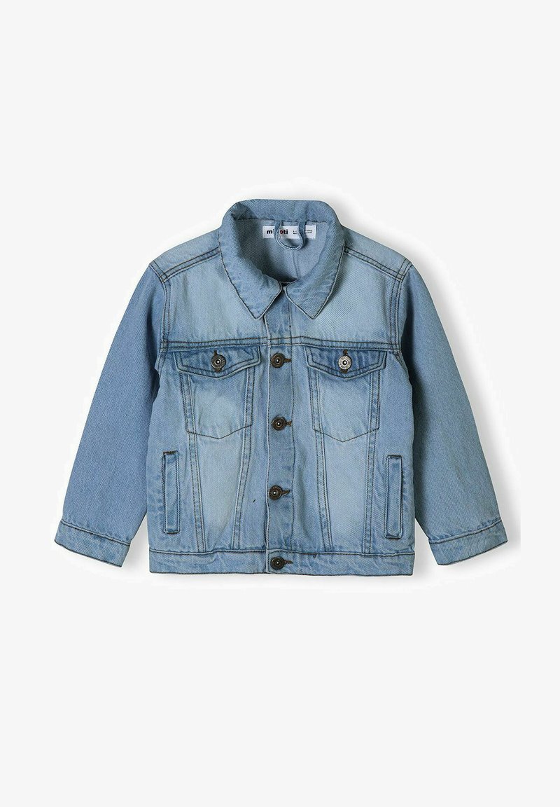 Lichtblauwe denimjack met kraag, sluiting met knopen aan de voorkant, twee bovenste zakken met knopen en twee zijzakken, ontworpen voor kinderen.