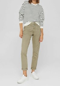 Esprit Sweter