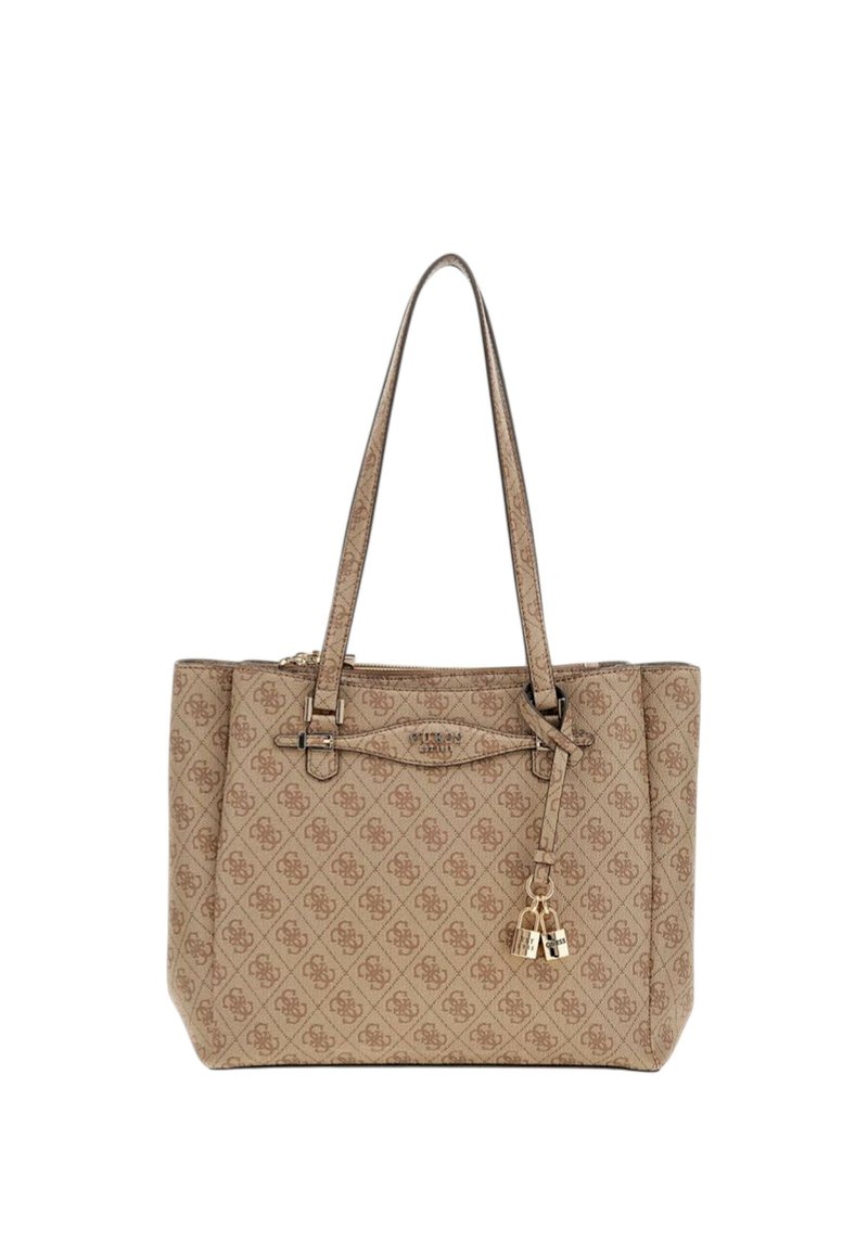 Borsa a tracolla beige con un motivo testurizzato, doppie spalline e dettagli in metallo dorato. Presenta una chiusura con zip e charm decorativi.