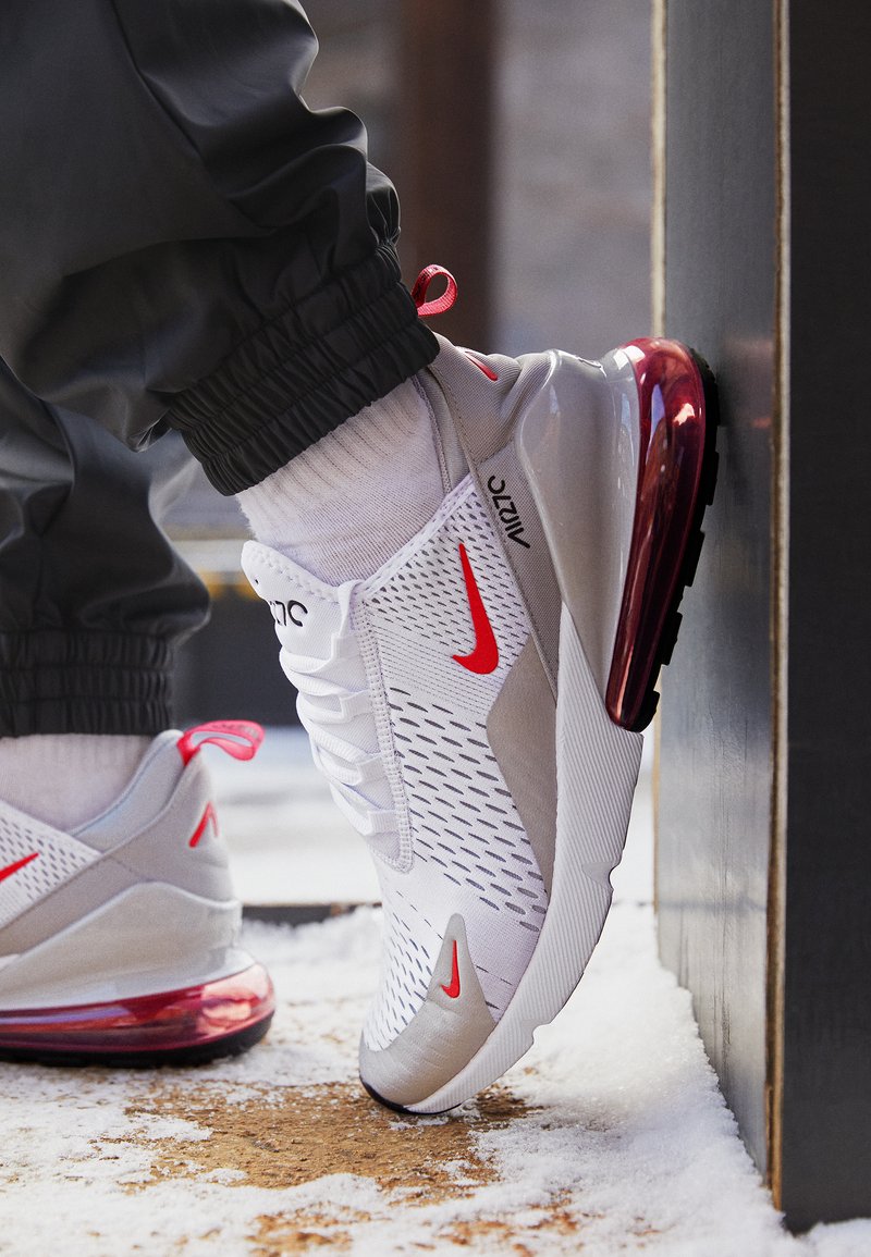 Nike Sportswear Air Max 270 Sneaker Low White Light Fusion Red Grey Fog Black Weiss Zalando De