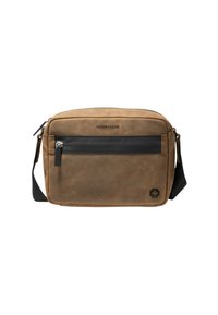 Borsa a tracolla in pelle marrone con dettagli neri, dotata di tasca frontale con zip e tracolla regolabile; texture liscia e forma rettangolare.