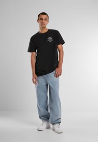 Mister Tee KNOW YOUR DESTINY  - T-shirts print - black