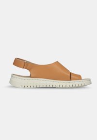 Bata Platvormsandaalid - light brown