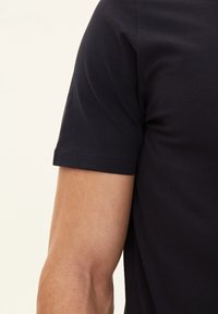 Oscar Jacobson KYRAN - T-shirt basic
