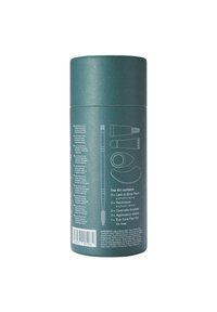 Grüne zylindrische Box mit matter Oberfläche, auf der Rückseite mit weißen Text, der Inhalte und Anweisungen auflistet, sowie einem Barcode am unteren Ende.