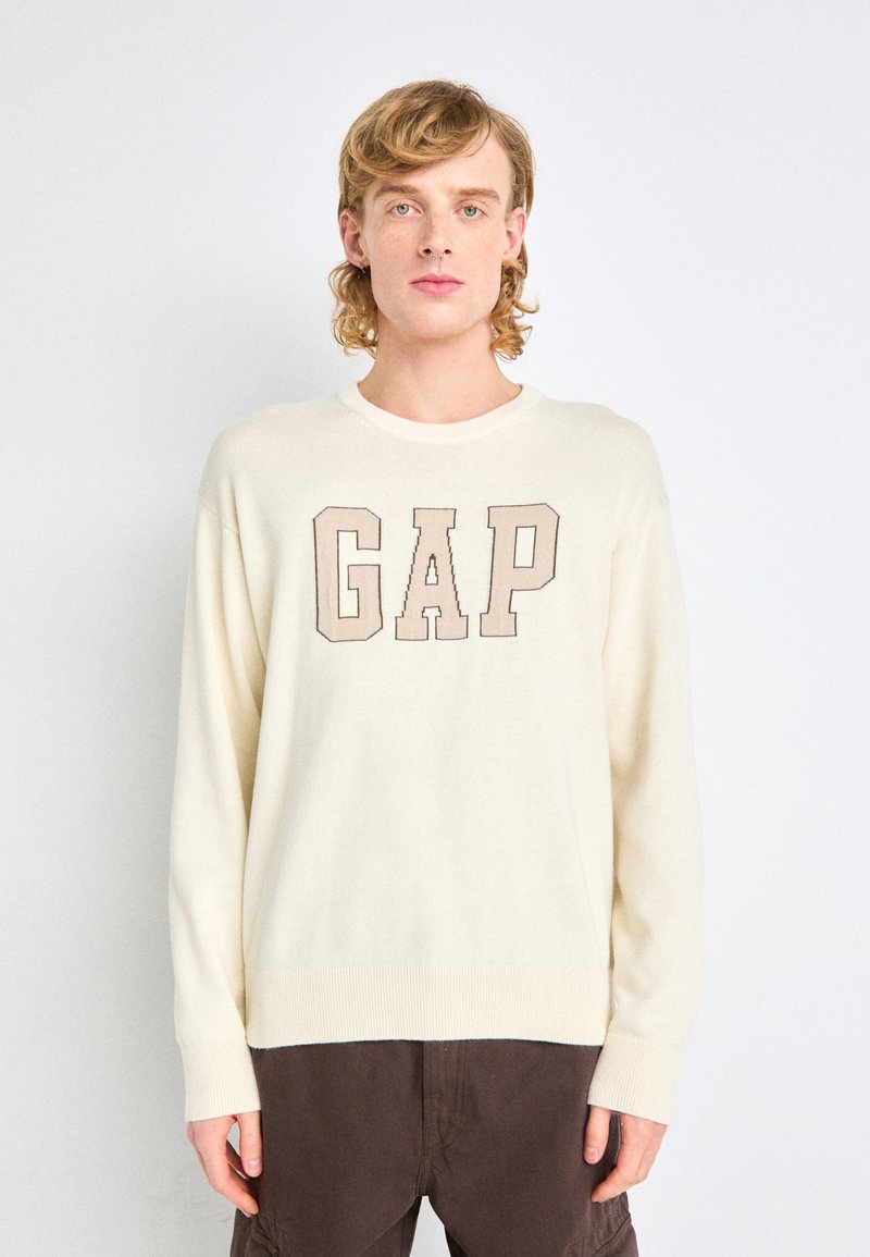 GAP LOGO INTARSIA CREW - Strickpullover - ivory frost