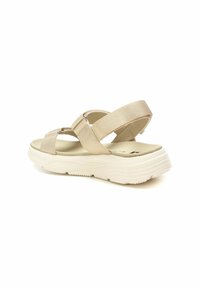 XTI Sandalias con plataforma - gold coloured