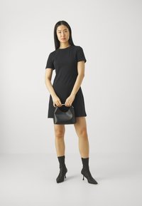Max Mara Leisure ESTRO czarny