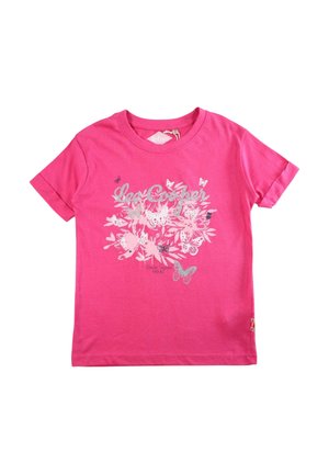 T-shirt à manches courtes rose vif avec un motif floral et papillons argentés et le texte « Lee Cooper » sur le devant.