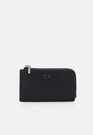 DAILY ZIP CARDHOLDER CHAIN - Monedero - black