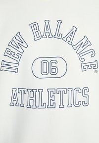 New Balance GRAPHIC CREW UNISEX - Mikina - sea salt