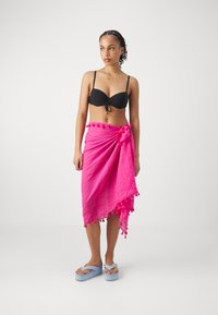 Seafolly BEACH BASICS SARONG - Strandaccessoire - hot pink