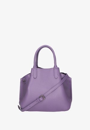 Paarse leren handtas met dubbele korte handvatten en een verstelbare schouderriem. Textuur oppervlakte met een gestructureerde vorm en accenten van zilverkleurig metaalwerk.