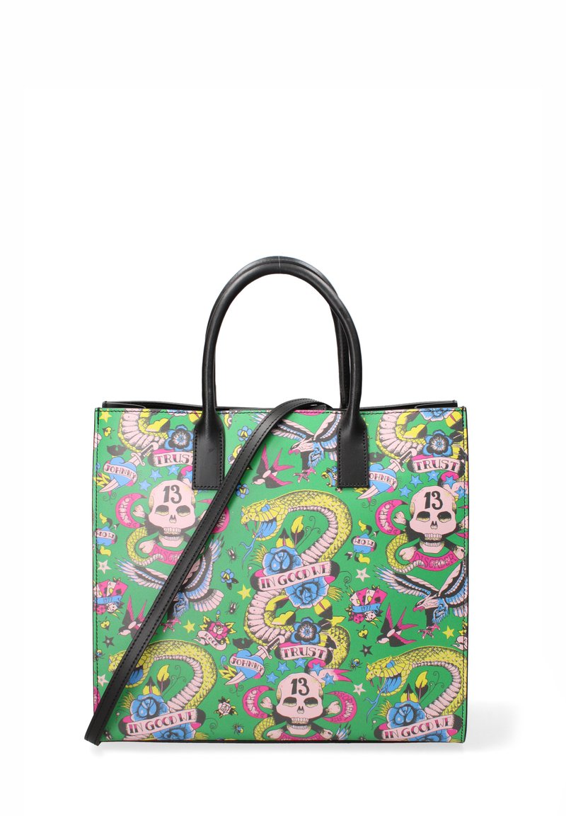 Borsa tote verde con un vivace design stampato che presenta teschi, serpenti, fiori e stelle. Manici neri e una tracolla staccabile.